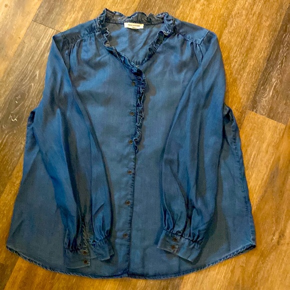 beachlunchlounge Tops - beachlunchlounge collection denim ruffled top.